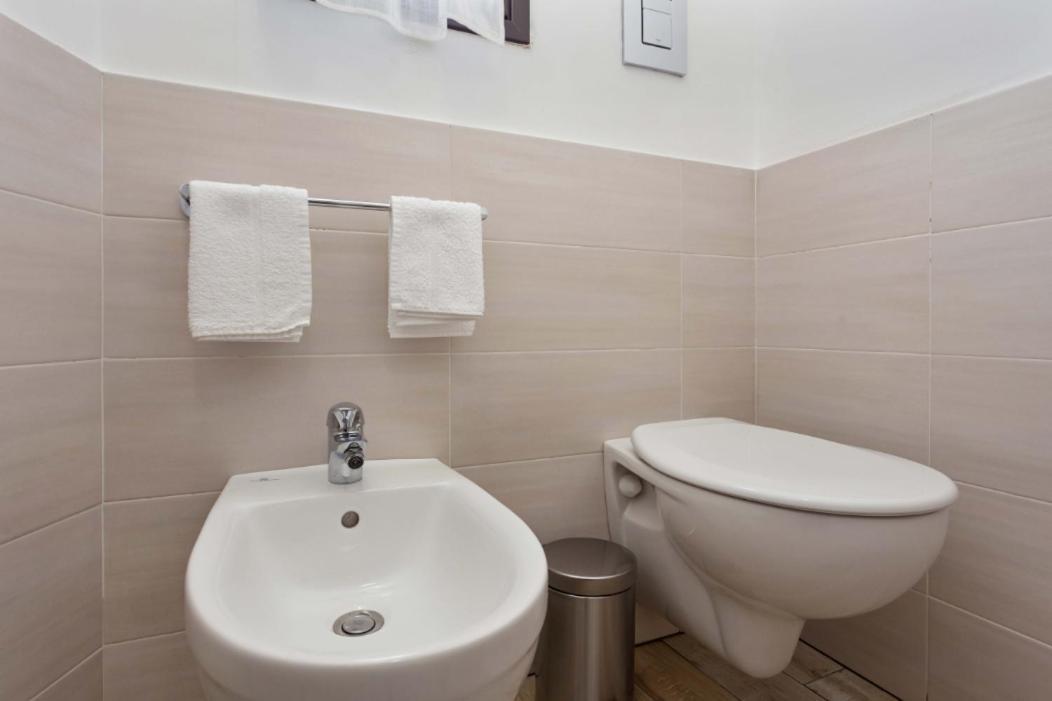 Centre Apartment Grotte Bianche 2 Катанія Екстер'єр фото